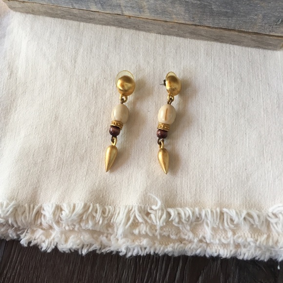 VINTAGE Brushed Gold with Beads Dangle Earrings - Picture 6 of 8